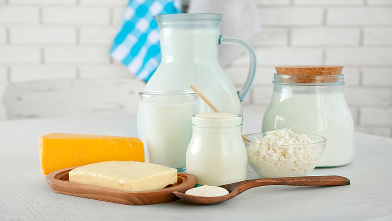 Milchprodukte wie Butter, Milch oder Käse