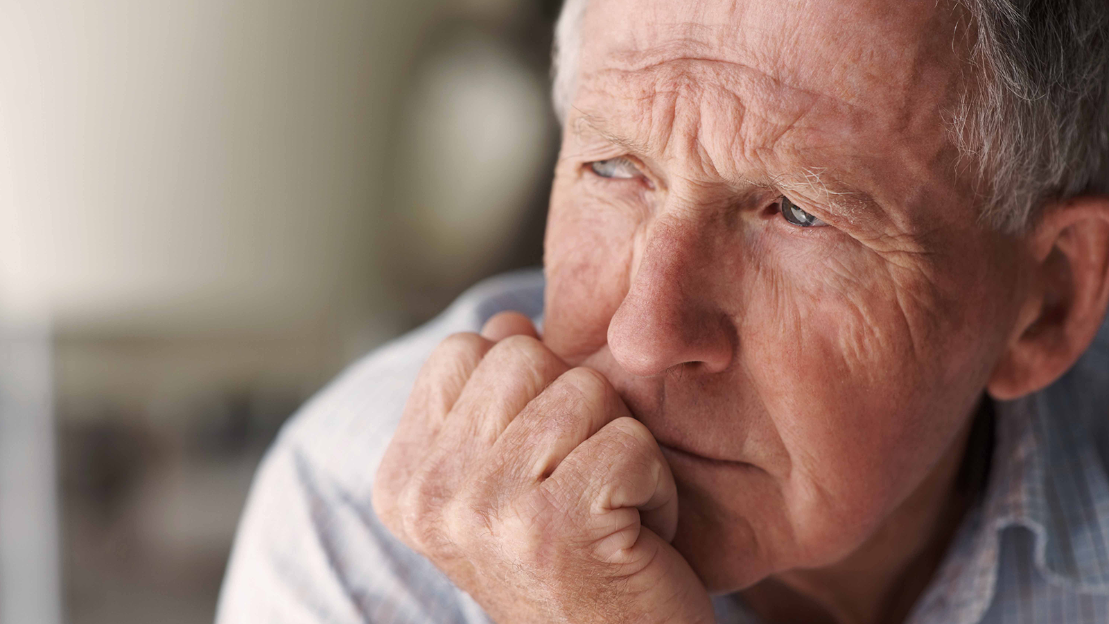 Senior_in_Gedanken